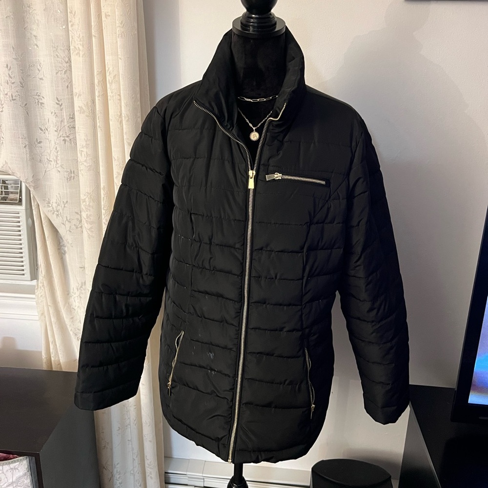 Black puffer coat
